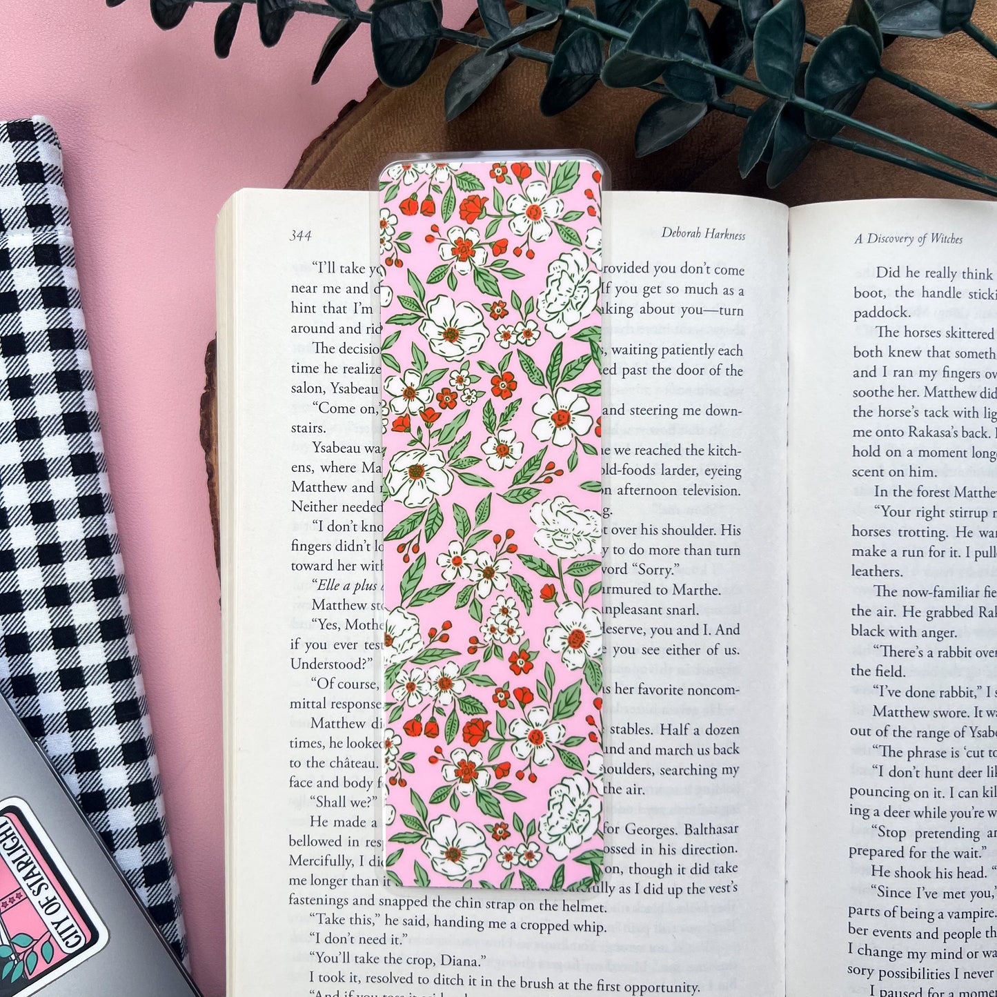 Vintage Floral Christmas Bookmark