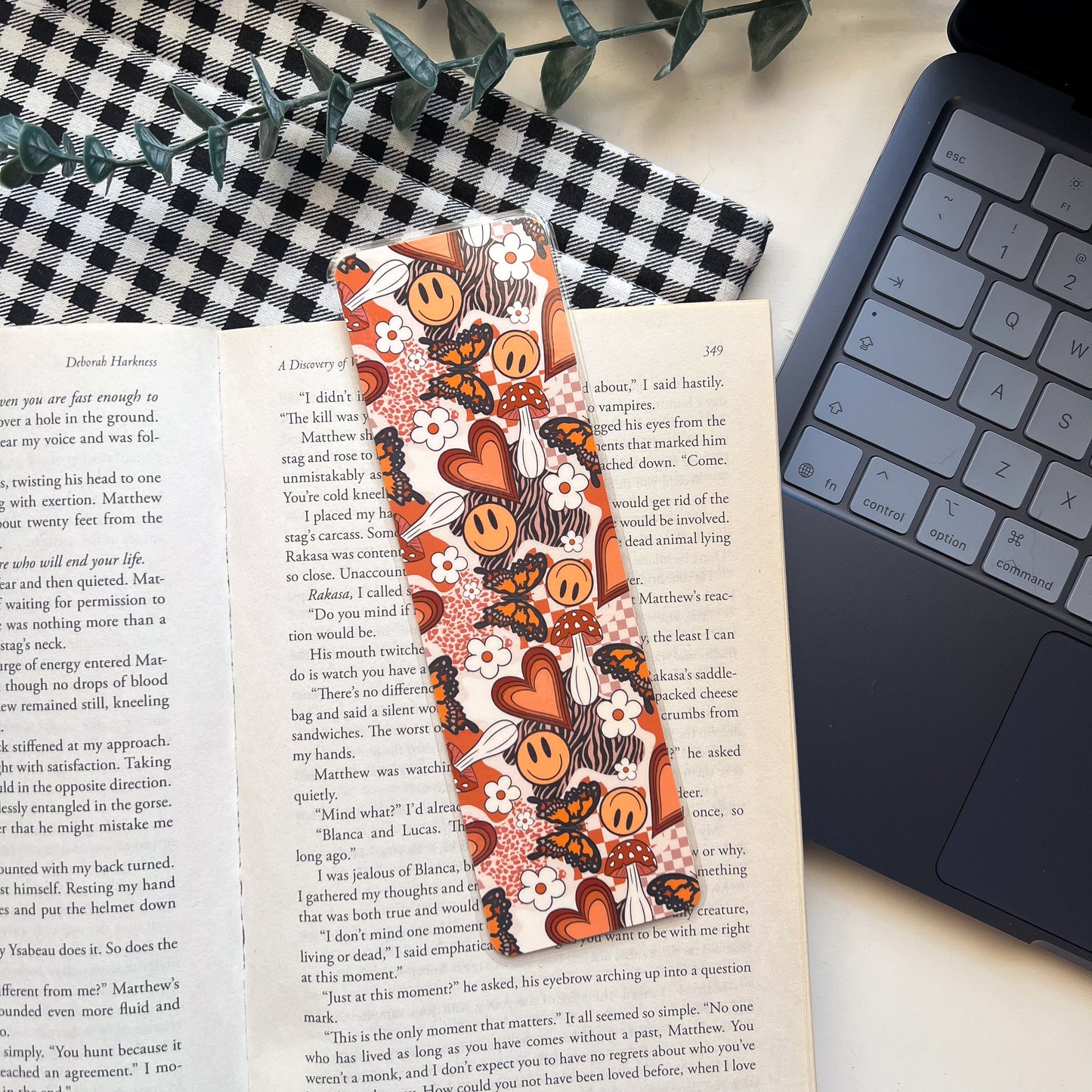 Autumn Groovy Bookmark